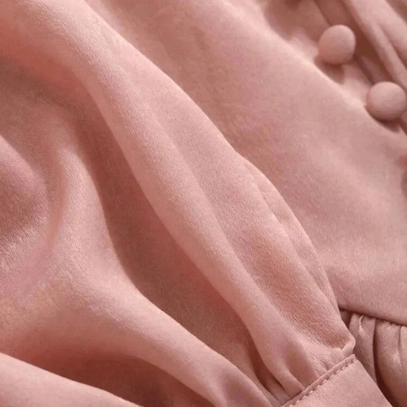 Empire Waist Buttoned Decor Lantern Sleeve Dress - Picture 6 of 6